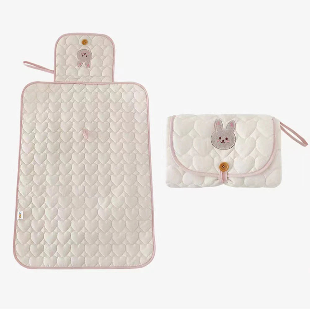 Matelas à langer déplié et plié — motif Lapin